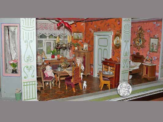 Möbel u.a. von Schneegass und Paul Leonhardt