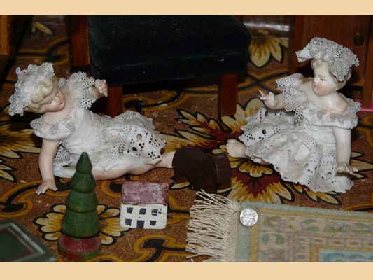 antike Puppenstube von vor 1920