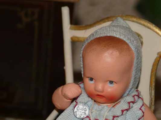 antike Puppenstube von vor 1920