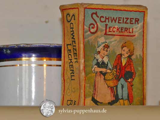 antike Puppenküche, Gehäuse Gebrüder Bing Nürnberg