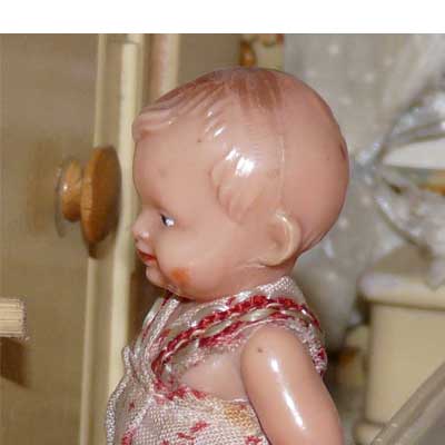 antike Puppenstube aus den 30er Jahren