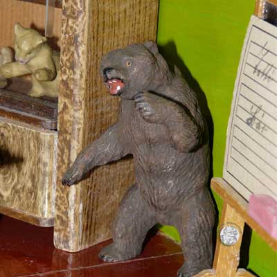 antike Puppenschule aus den 30er Jahren