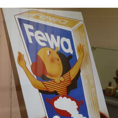 Froh in den Hausputz