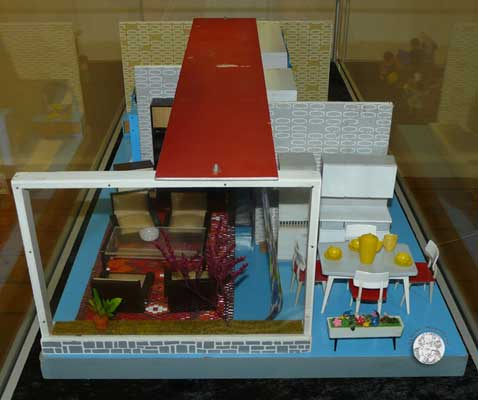 Kaufmannsladen mit Wohnung, VERO