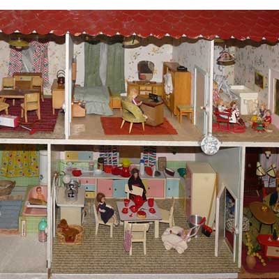 Riesiges Puppenhaus, 1950er/1960er Jahre - Bild 1
