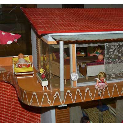 Puppenhaus von Albin Schönherr, DDR