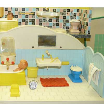 Bad komplett aus Plastik, 60er Jahre