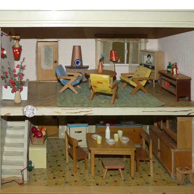 Puppenhaus von Moritz Gottschalk, Puppen von Erna Meyer