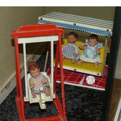 Haus Sonnenschein mit ganz vielen ARI-Püppchen9