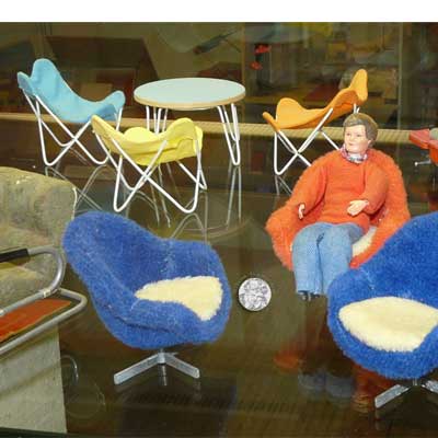 Möbel für die Puppenstube