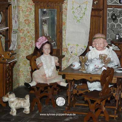 Puppenstube nach Vorlage Mey und Widmeyer in deutscher Renaissance um 1884