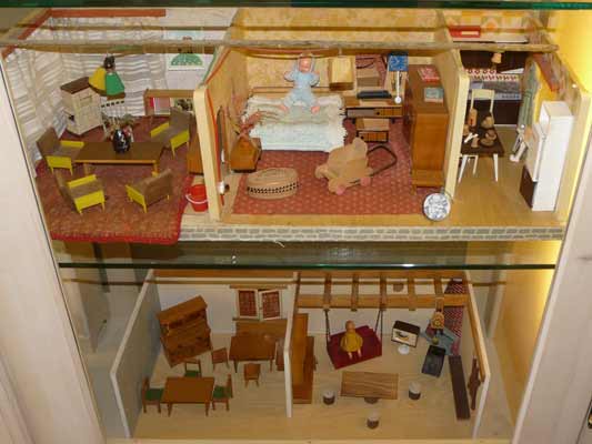 Spielzeug-Dauerausstellung Schloss Frohburg