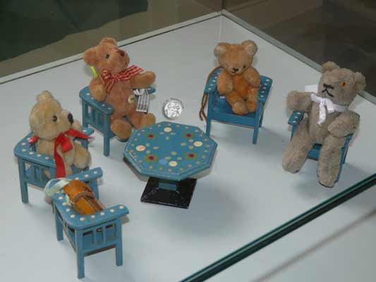 Im Schloss, da sind die Bären los