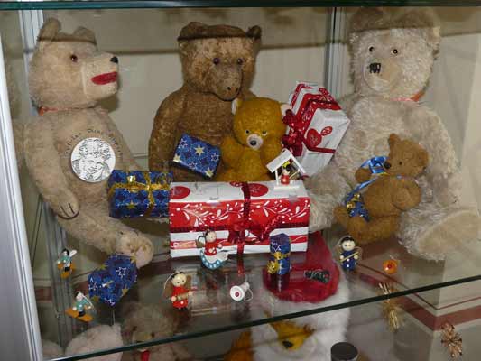 Im Schloss, da sind die Bären los