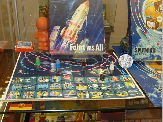 DDR - Fahrt ins All