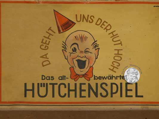 Hütchenspiel - Da geht uns der Hut hoch