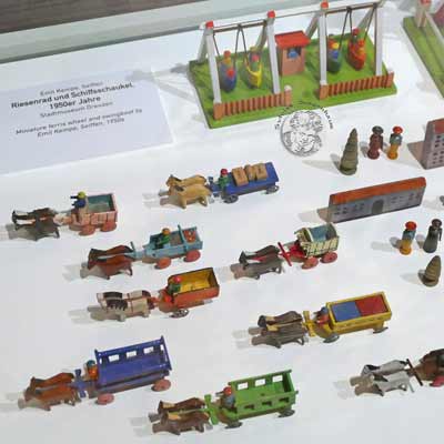 Mit Teddy durchs Dresdner Spielzeugland